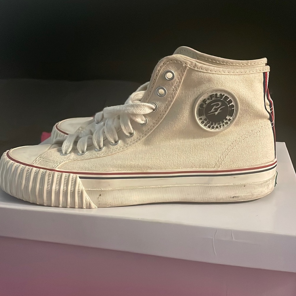 PF Flyers- Off-white color Sz9